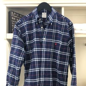 Brooks Brother’s 346 men’s plaid button down.
